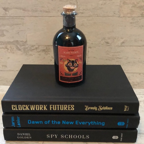 Spooky Witchcraft Evil Black Cat Potion Apothecary Glass Bottle Decoration - Picture 1 of 12